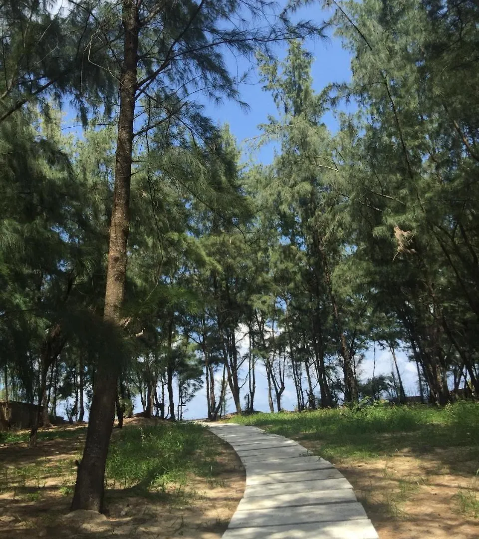 ****  הוי אן Sol An Bang Beach Resort & Spa וייטנאם
